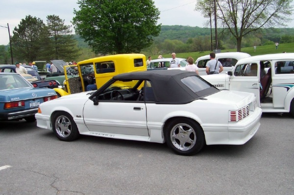 Dan & Pam Blanchard, 1987 GT Convertible click to enlarge and see description