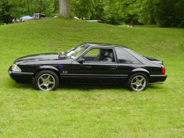 Dick & Nancy Burtis, 1988 Mustang lx hatch click to enlarge and see description